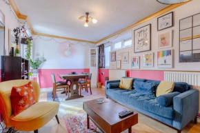 Vibrant 1BD Flat - 8 Mins to Dalston Hackney!